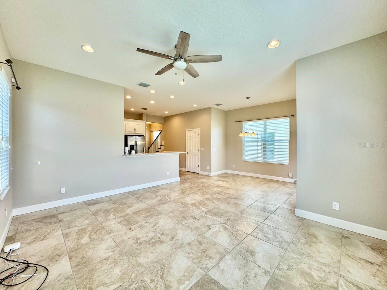 11127 WINTHROP LAKE DR, RIVERVIEW, FL, 33578