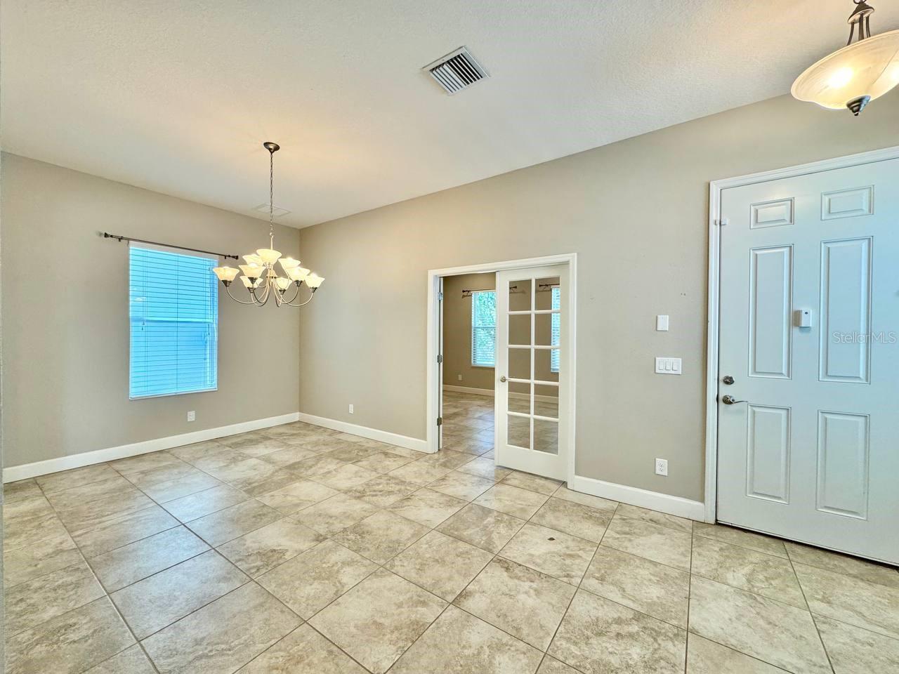 11127 WINTHROP LAKE DR, RIVERVIEW, FL, 33578