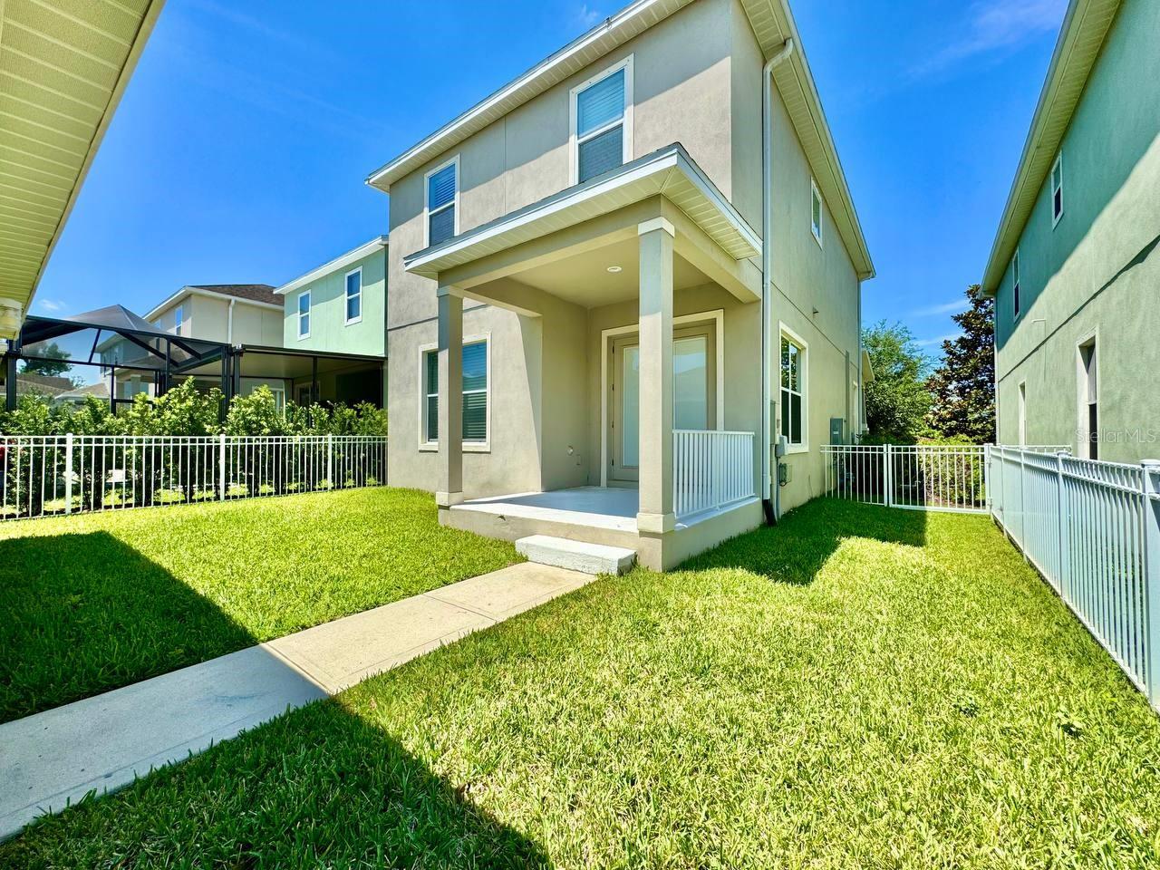 11127 WINTHROP LAKE DR, RIVERVIEW, FL, 33578