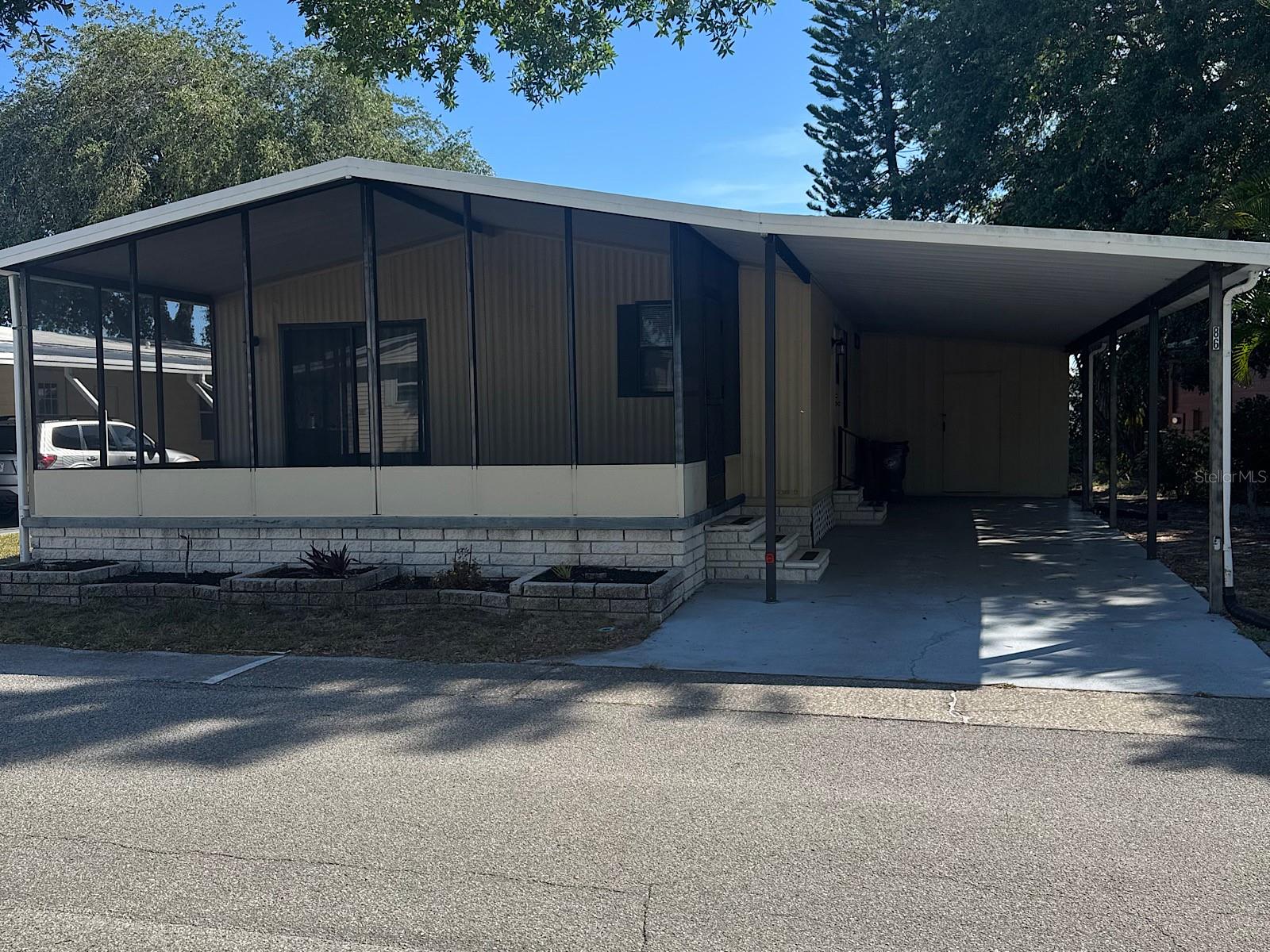 86 PELICAN DR N, OLDSMAR, FL, 34677