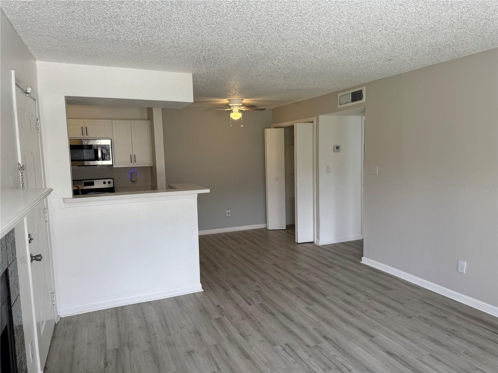 5540 DEVONBRIAR WAY #H104, ORLANDO, FL, 32822