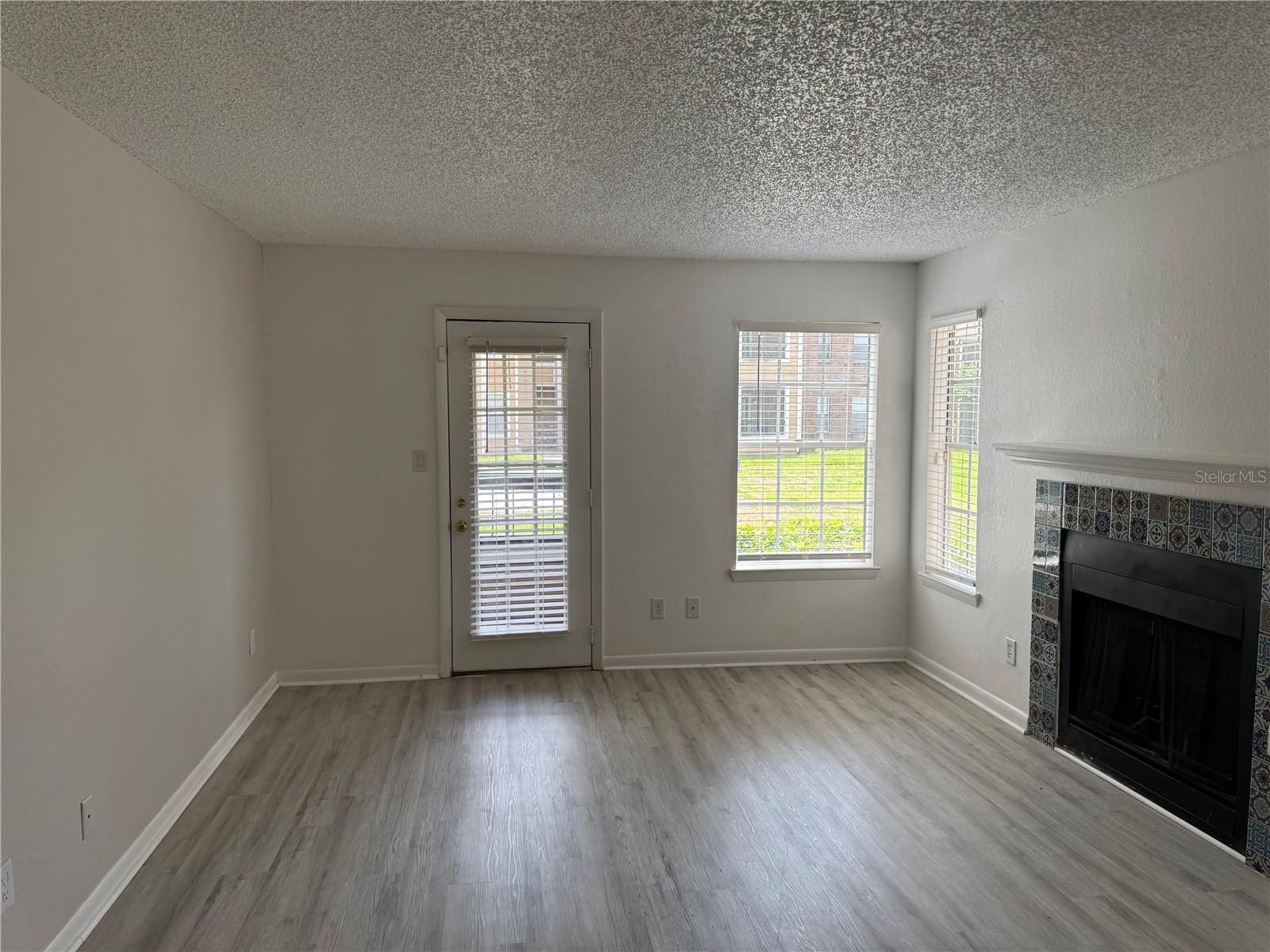 5540 DEVONBRIAR WAY #H104, ORLANDO, FL, 32822
