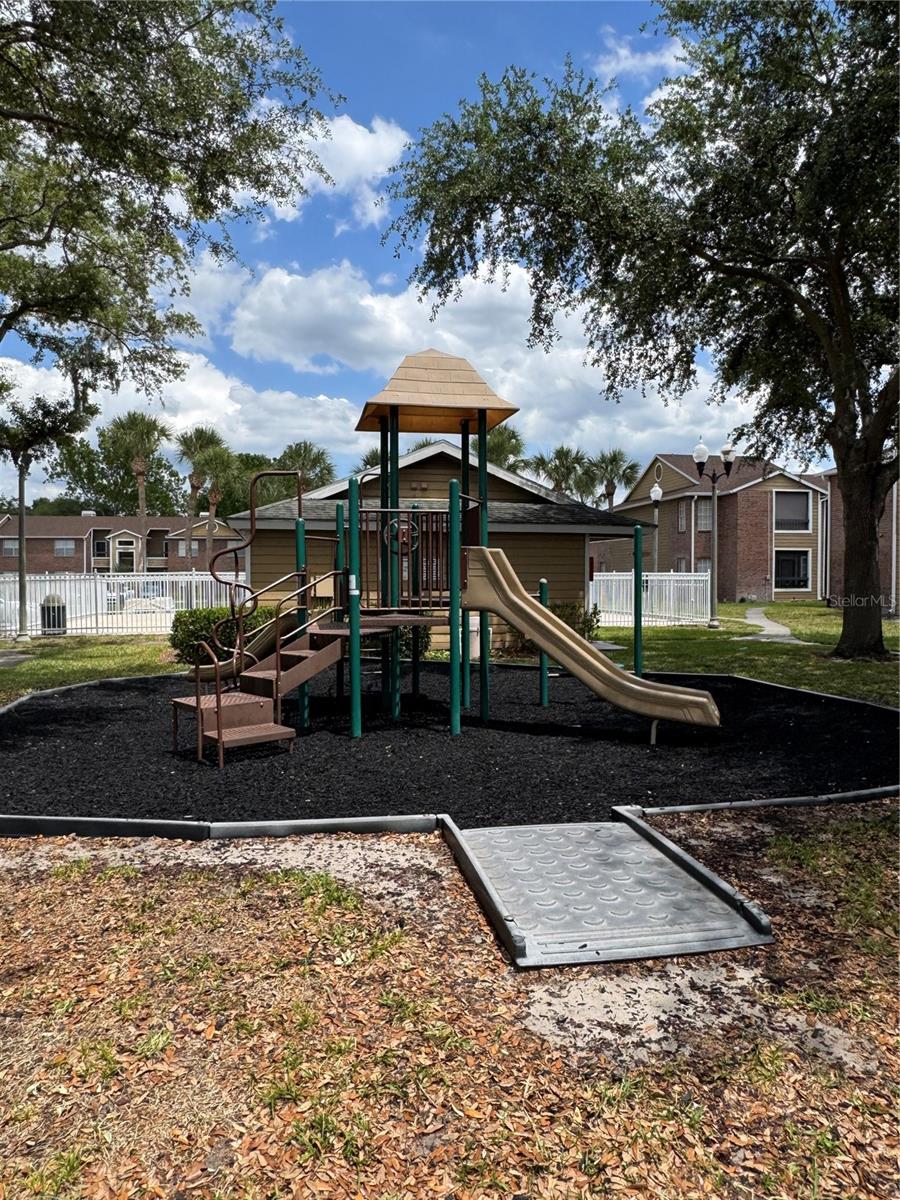 5540 DEVONBRIAR WAY #H104, ORLANDO, FL, 32822