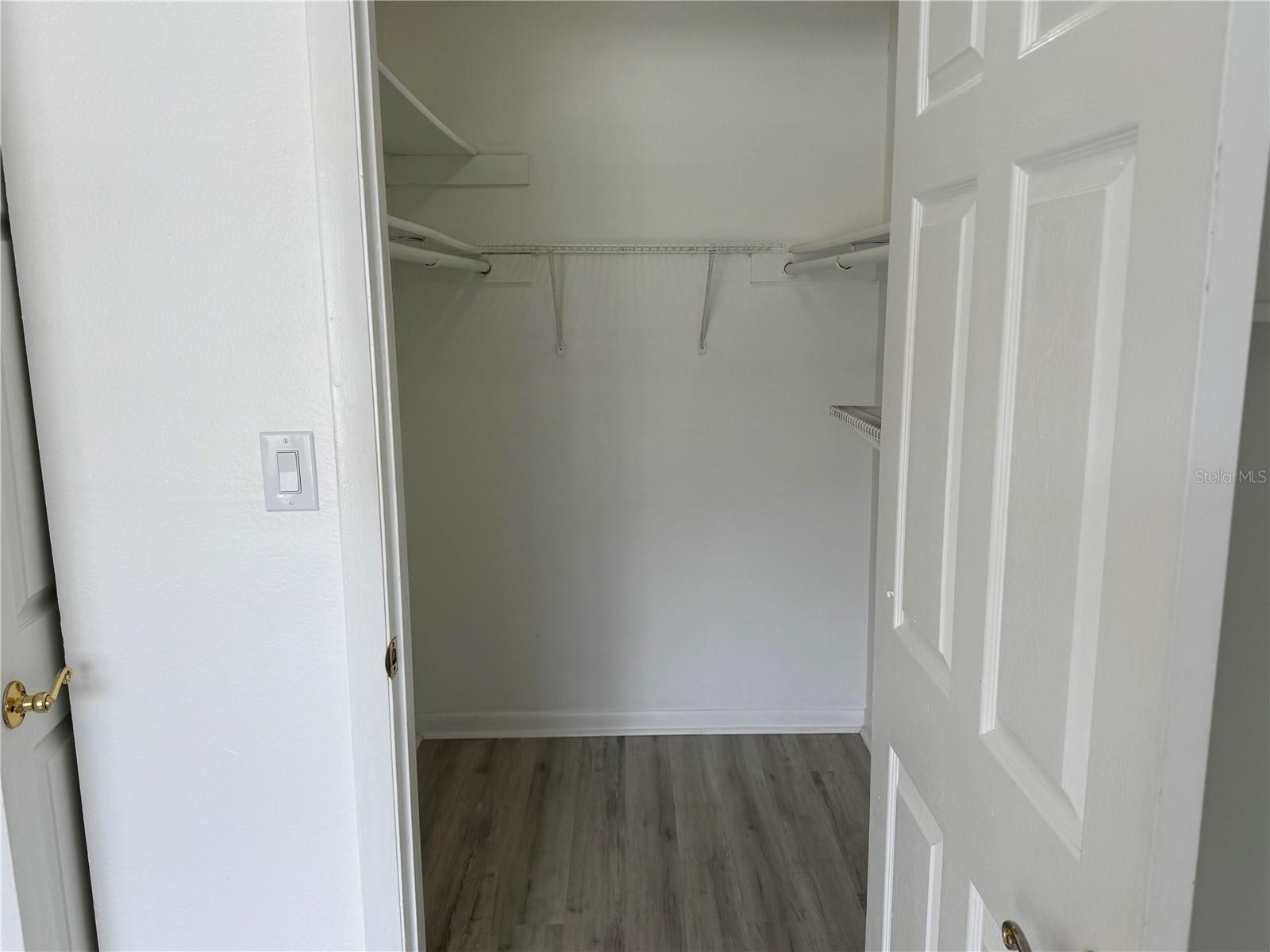 5540 DEVONBRIAR WAY #H104, ORLANDO, FL, 32822