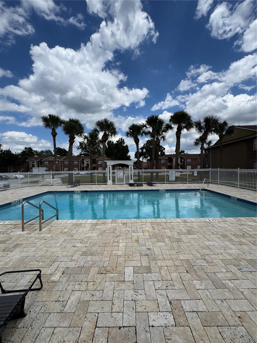 5540 DEVONBRIAR WAY #H104, ORLANDO, FL, 32822