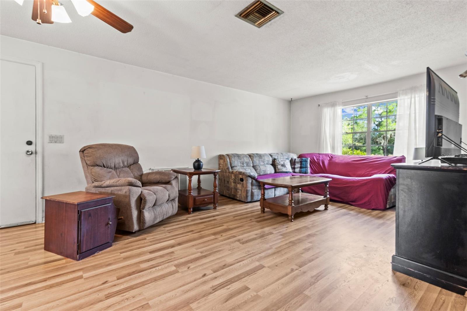 8220 E DERBY OAKS DR, FLORAL CITY, FL, 34436