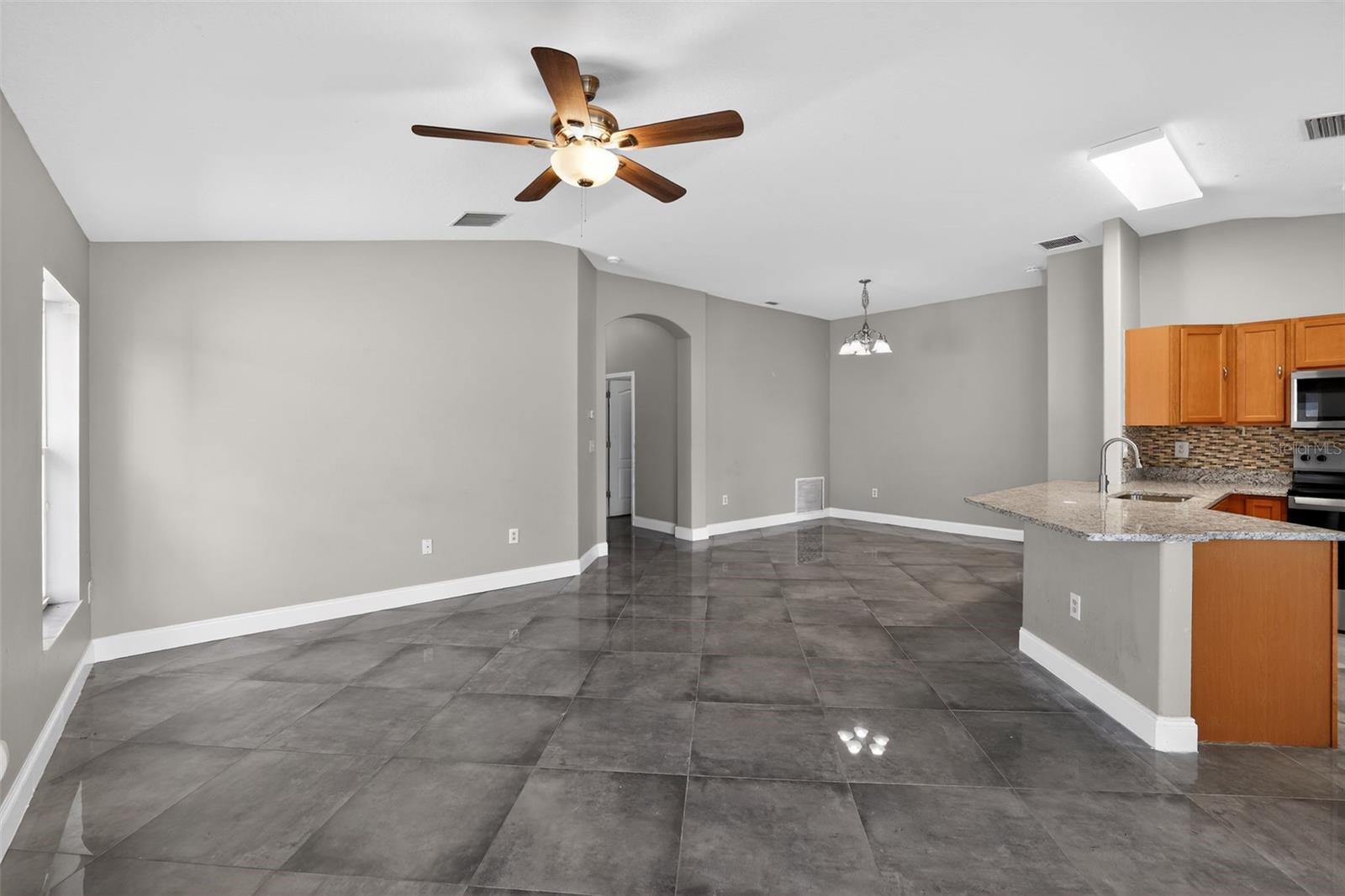 7513 TURTLE VIEW DR, RUSKIN, FL, 33573