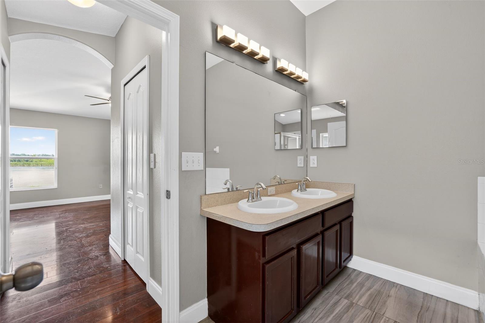 7513 TURTLE VIEW DR, RUSKIN, FL, 33573