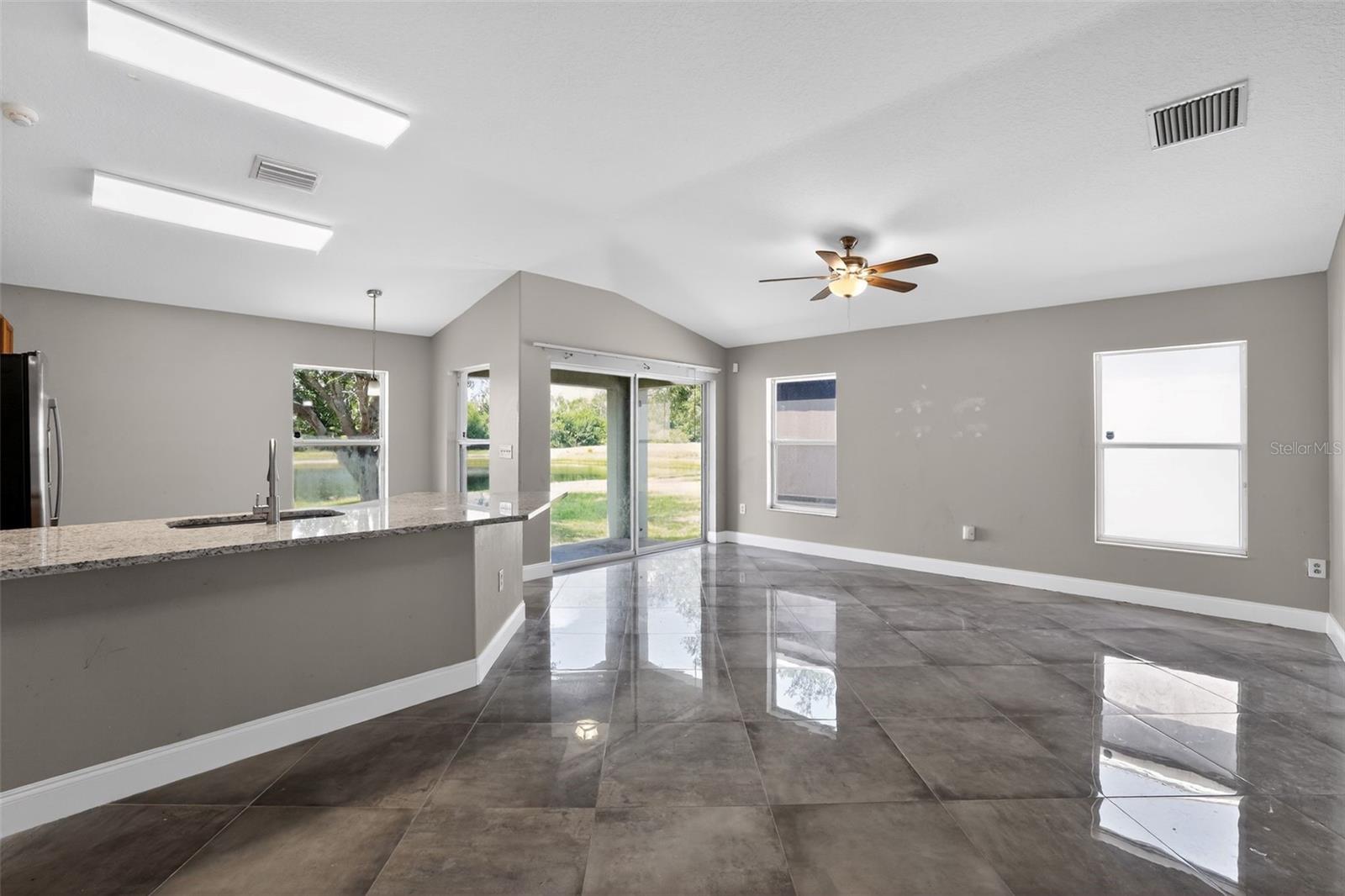 7513 TURTLE VIEW DR, RUSKIN, FL, 33573