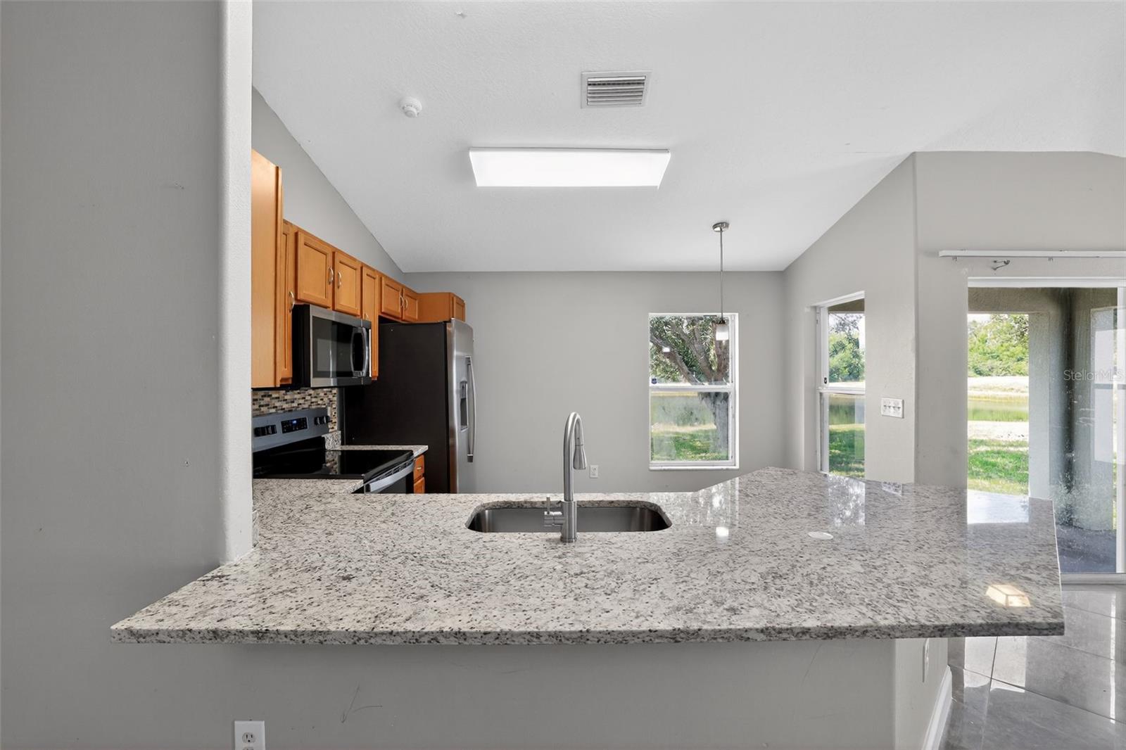 7513 TURTLE VIEW DR, RUSKIN, FL, 33573