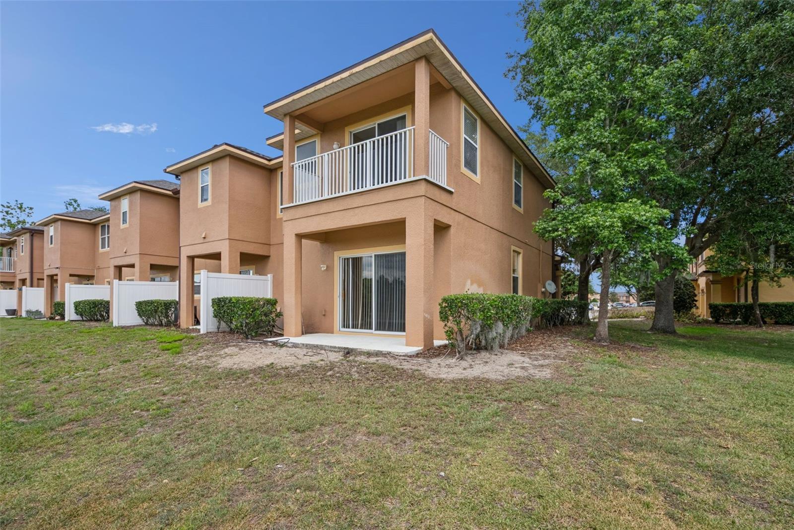 1960 RETREAT VIEW CIR, SANFORD, FL, 32771