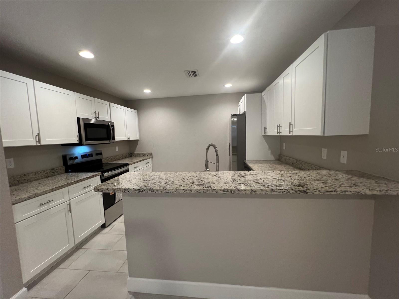 12073 HENLEY AVE, PORT CHARLOTTE, FL, 33981