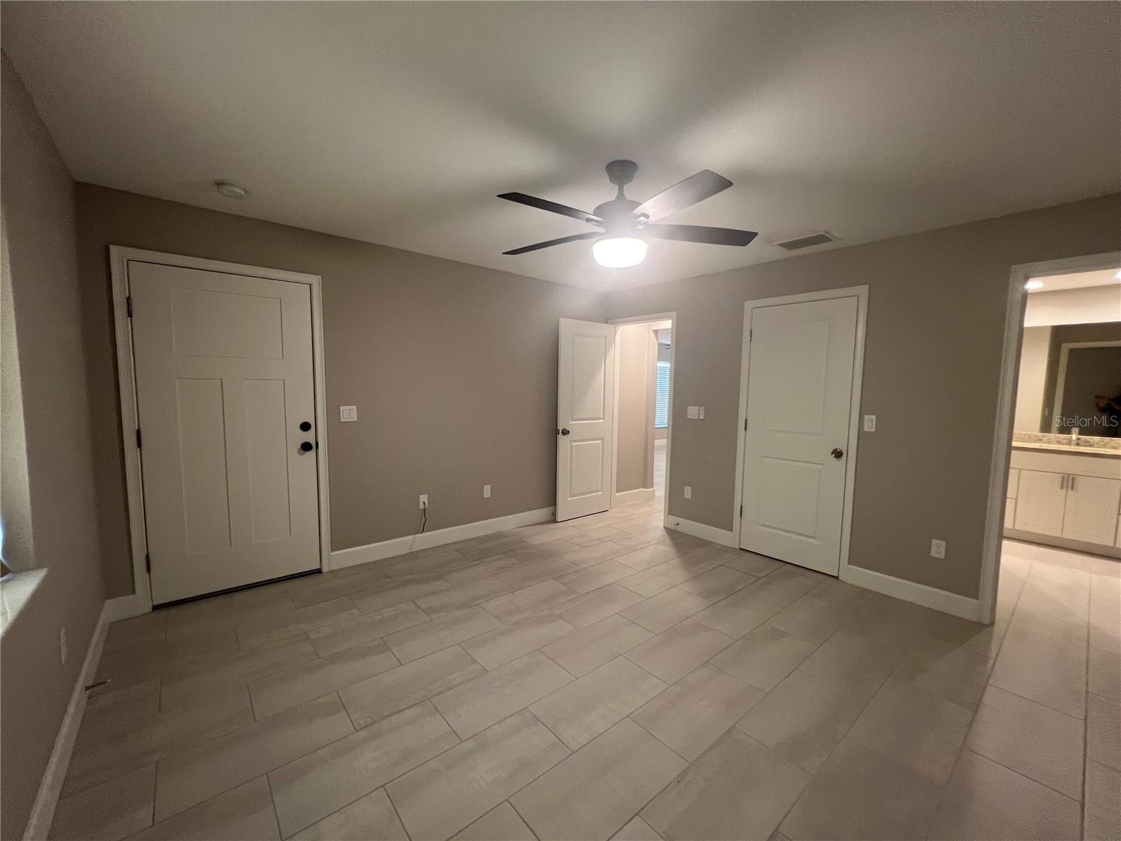 12073 HENLEY AVE, PORT CHARLOTTE, FL, 33981