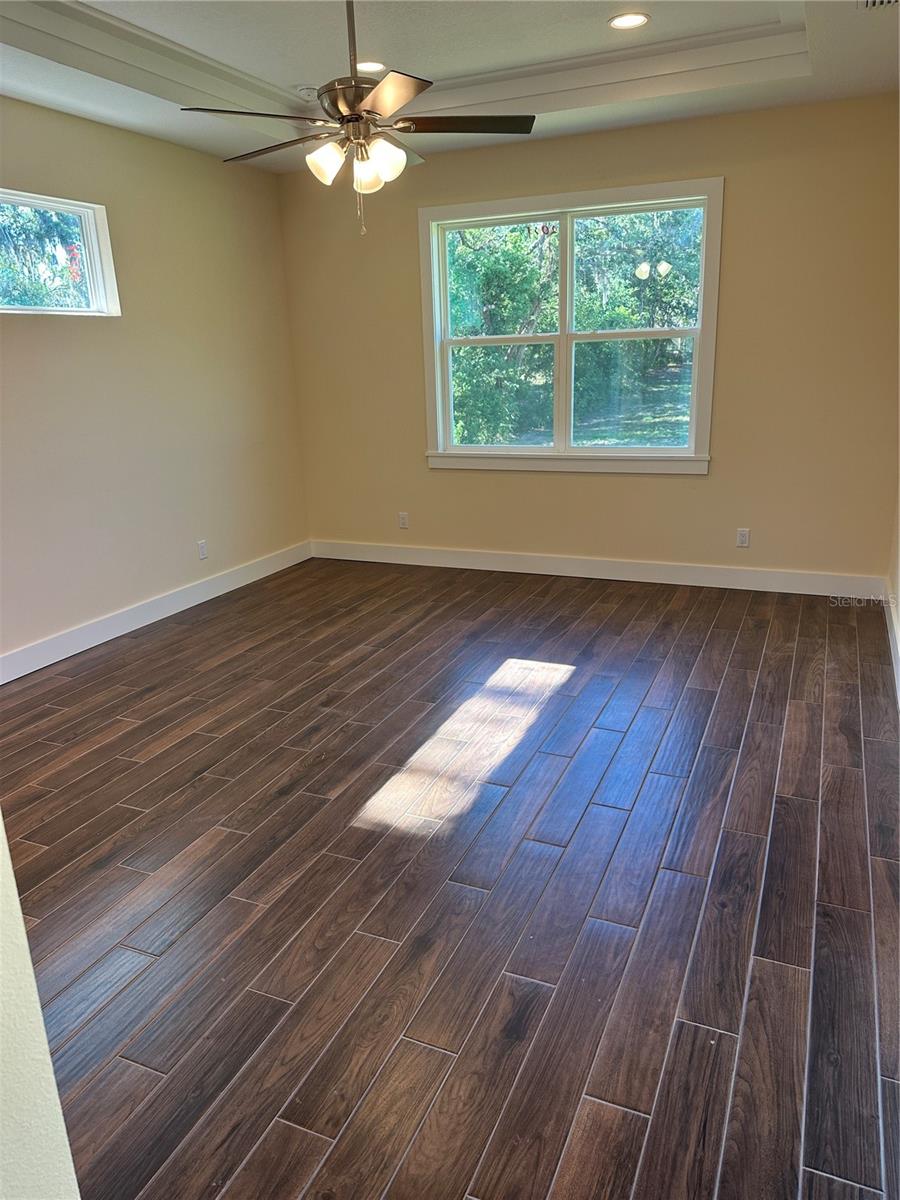 4011 AMBER RD, VALRICO, FL, 33594