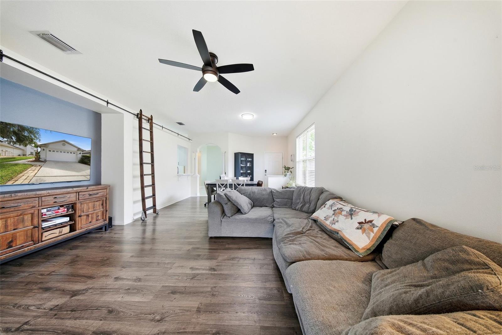 1902 ECHO POND PL, WESLEY CHAPEL, FL, 33543