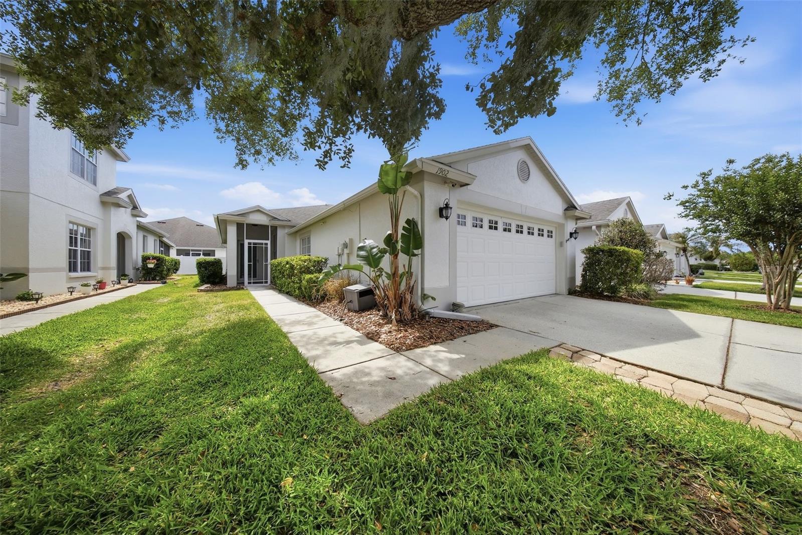 1902 ECHO POND PL, WESLEY CHAPEL, FL, 33543