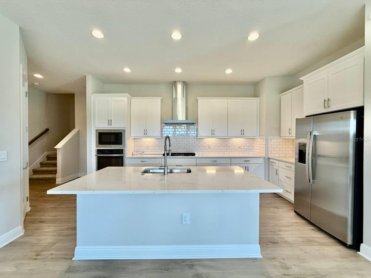 35617 STABLETON LN, ZEPHYRHILLS, FL, 33541