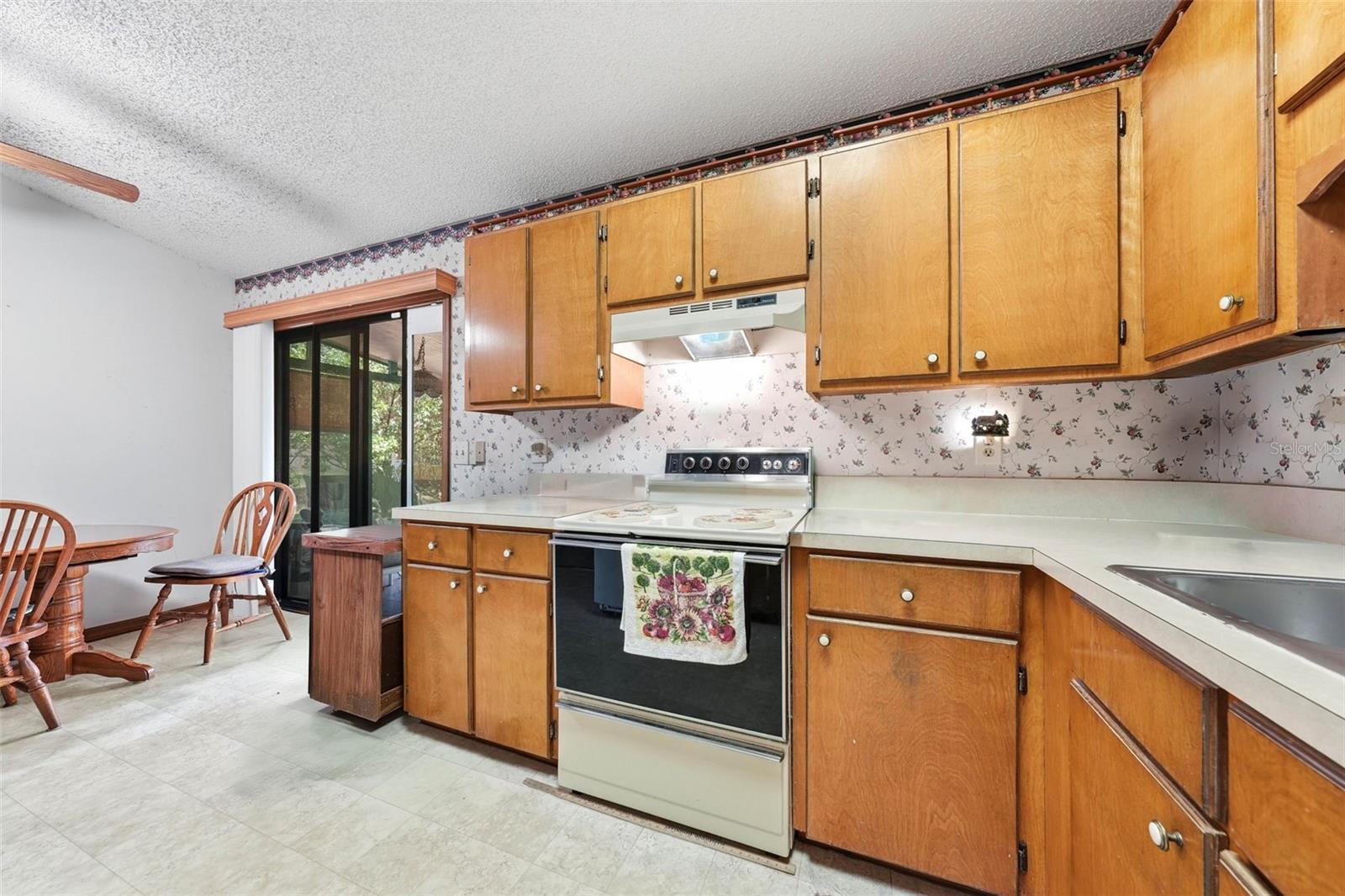 31 ALMOND PASS DR, OCALA, FL, 34472