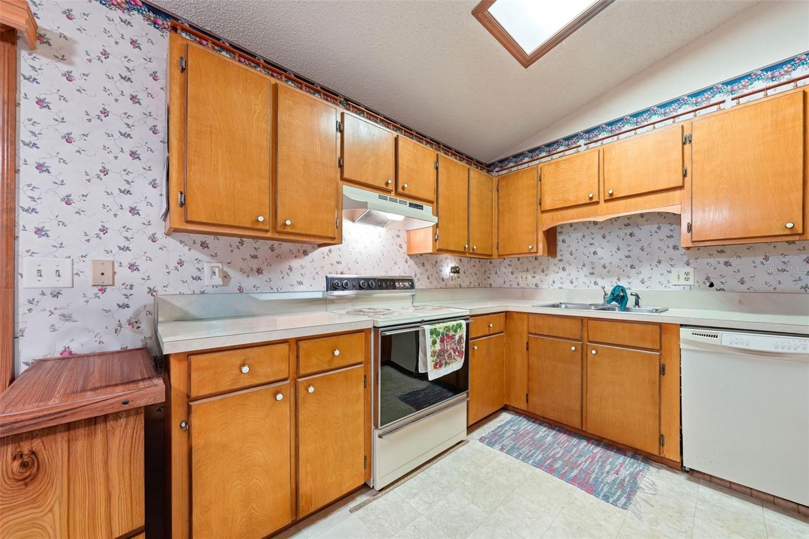 31 ALMOND PASS DR, OCALA, FL, 34472
