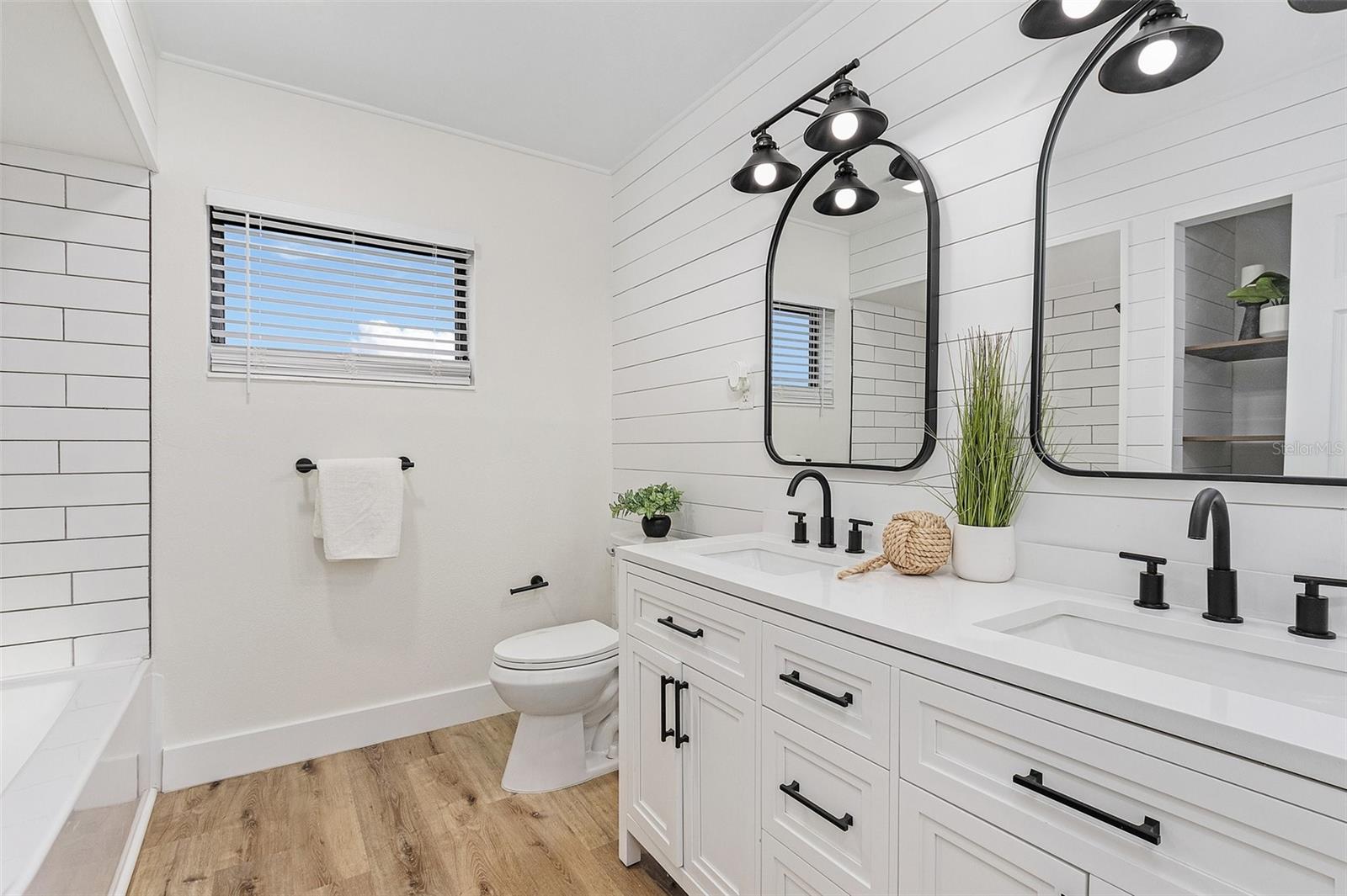 191 CASA LN, PUNTA GORDA, FL, 33950