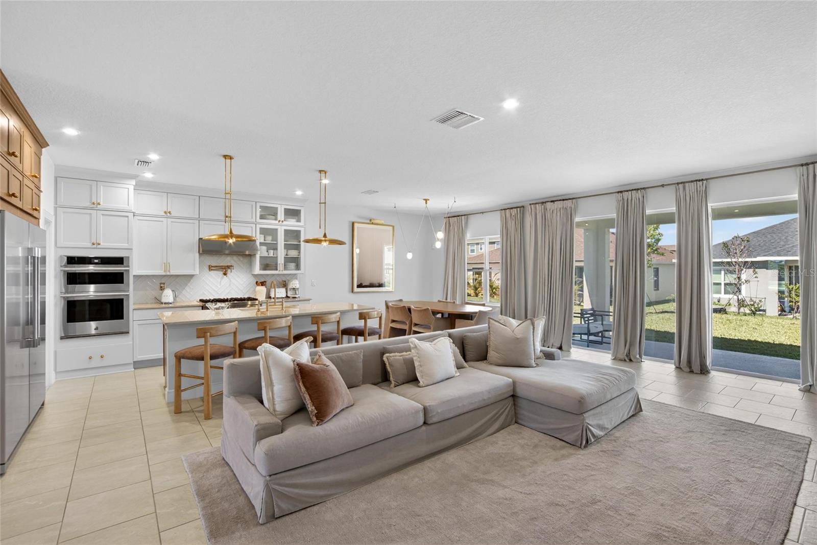 6196 HIDDEN BRANCH DR, APOLLO BEACH, FL, 33572