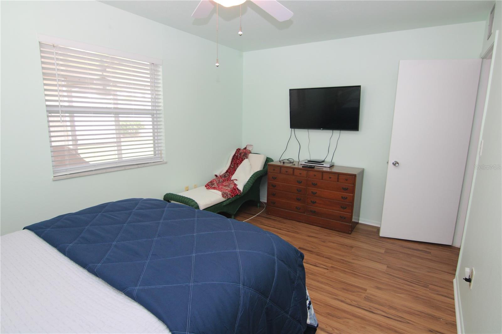 810 OAKMONT AVE, SUN CITY CENTER, FL, 33573