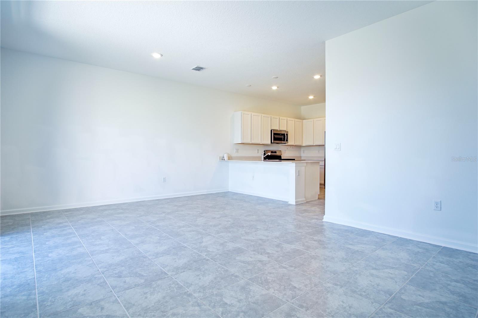 2537 SKYLINE LOOP, KISSIMMEE, FL, 34758