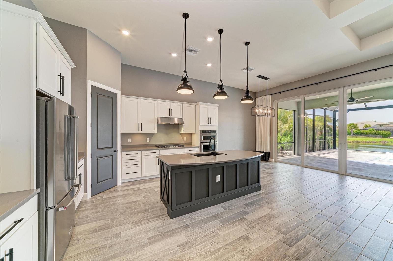 12151 CRANSTON WAY, LAKEWOOD RANCH, FL, 34211
