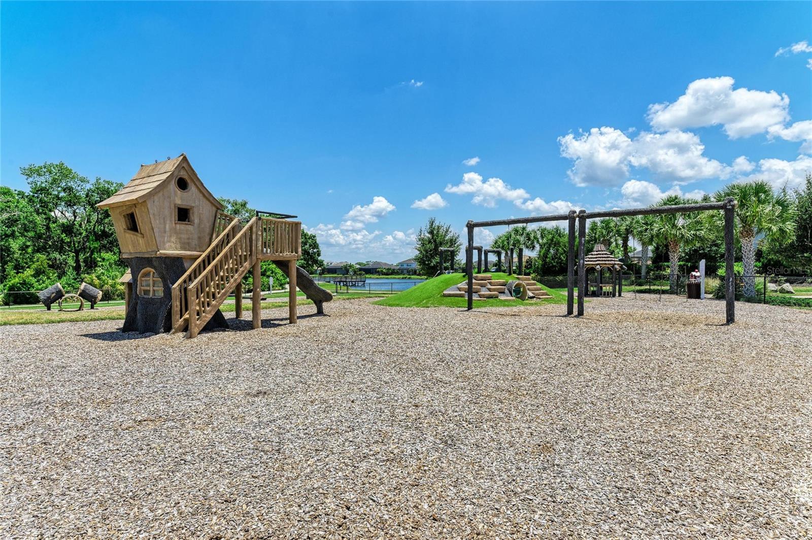 12151 CRANSTON WAY, LAKEWOOD RANCH, FL, 34211