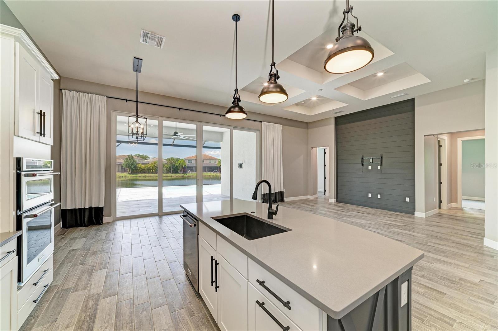 12151 CRANSTON WAY, LAKEWOOD RANCH, FL, 34211