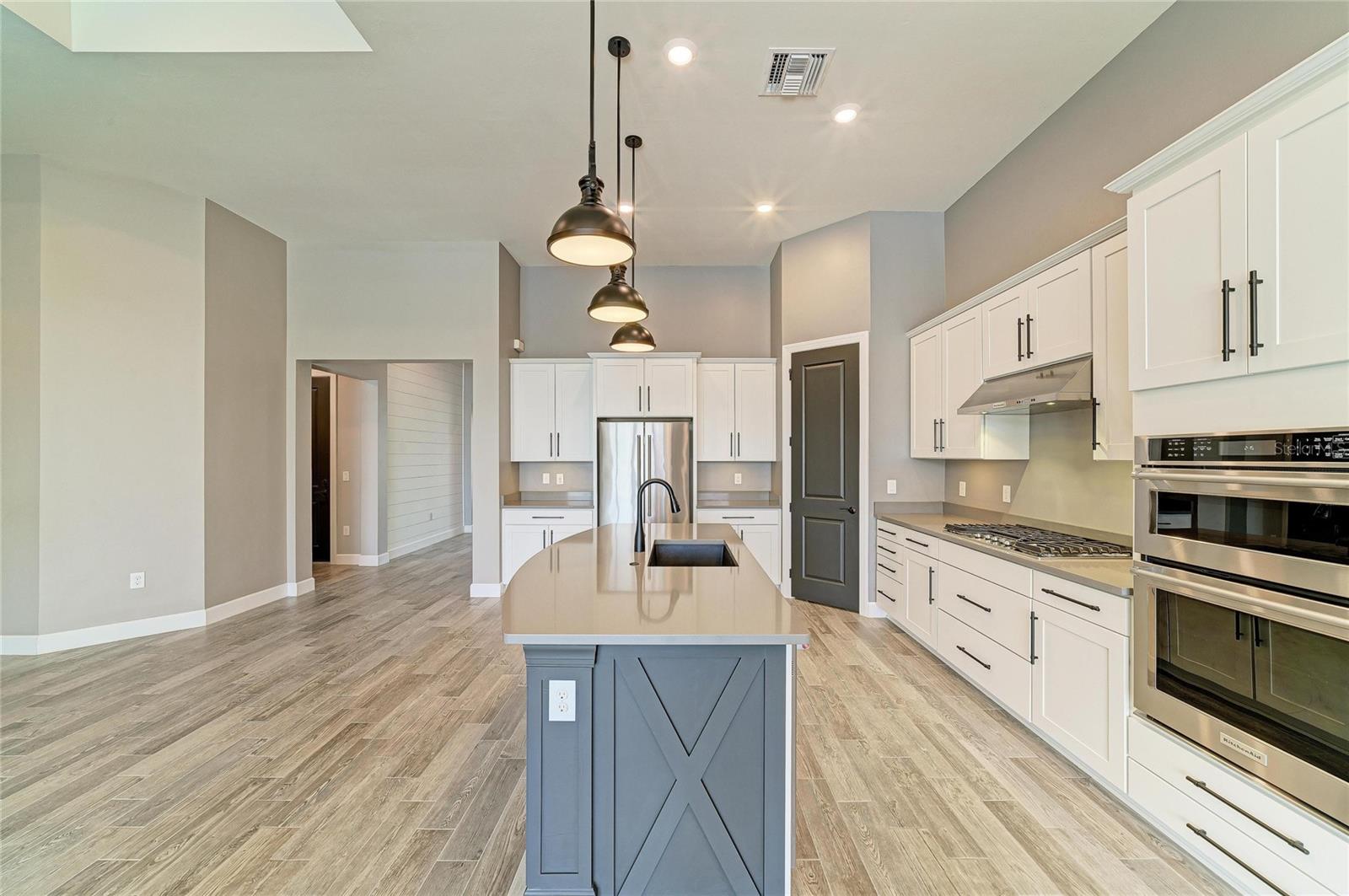 12151 CRANSTON WAY, LAKEWOOD RANCH, FL, 34211