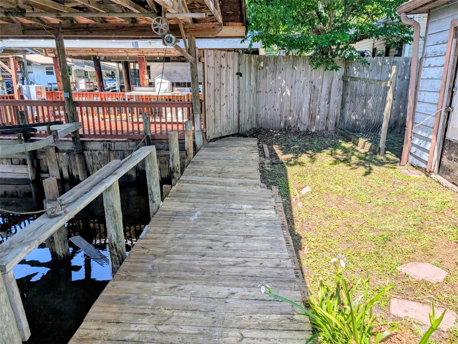 24514 BONNETT RD, ASTOR, FL, 32102