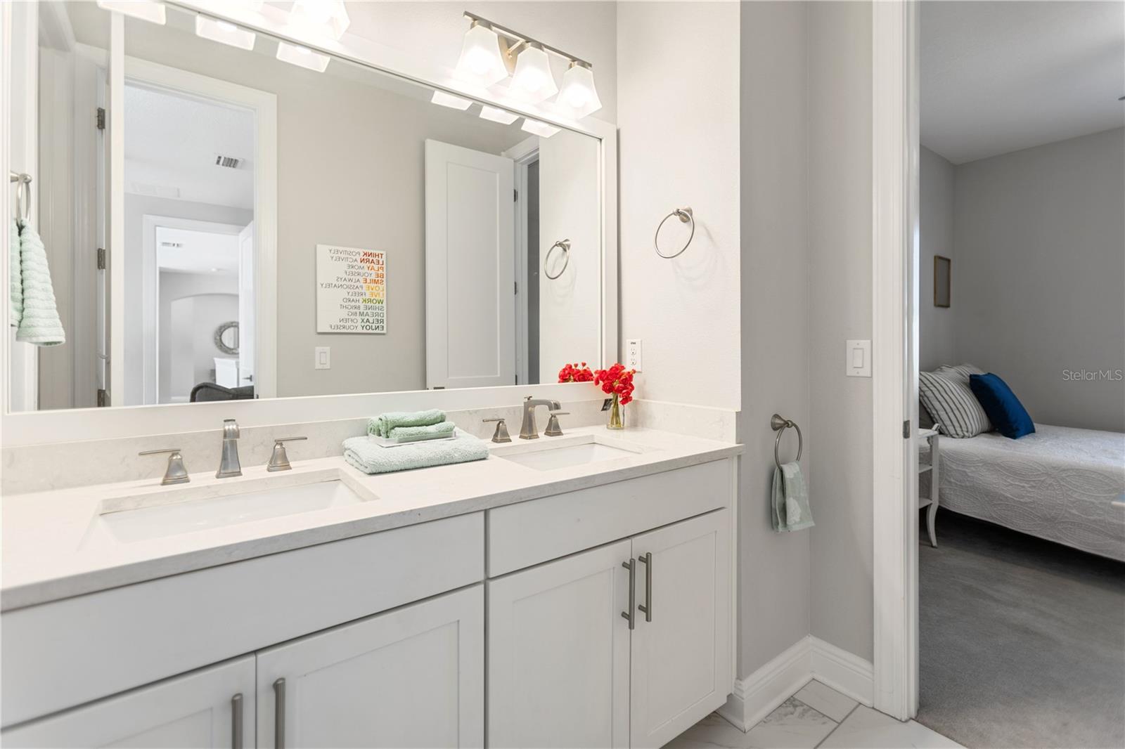 1506 S CLARK AVE, TAMPA, FL, 33629