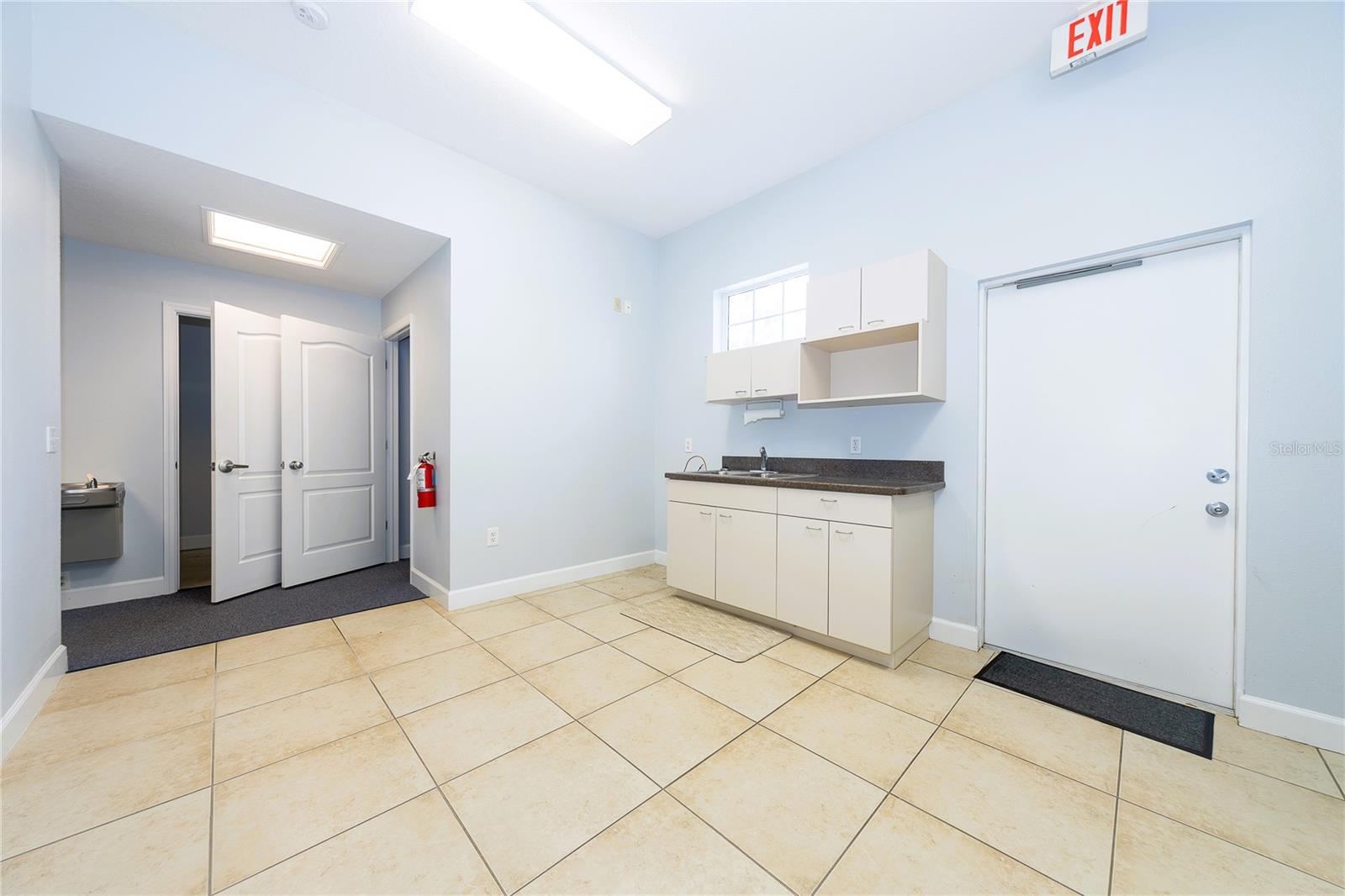 2001 MANATEE AVE E #104, BRADENTON, FL, 34208