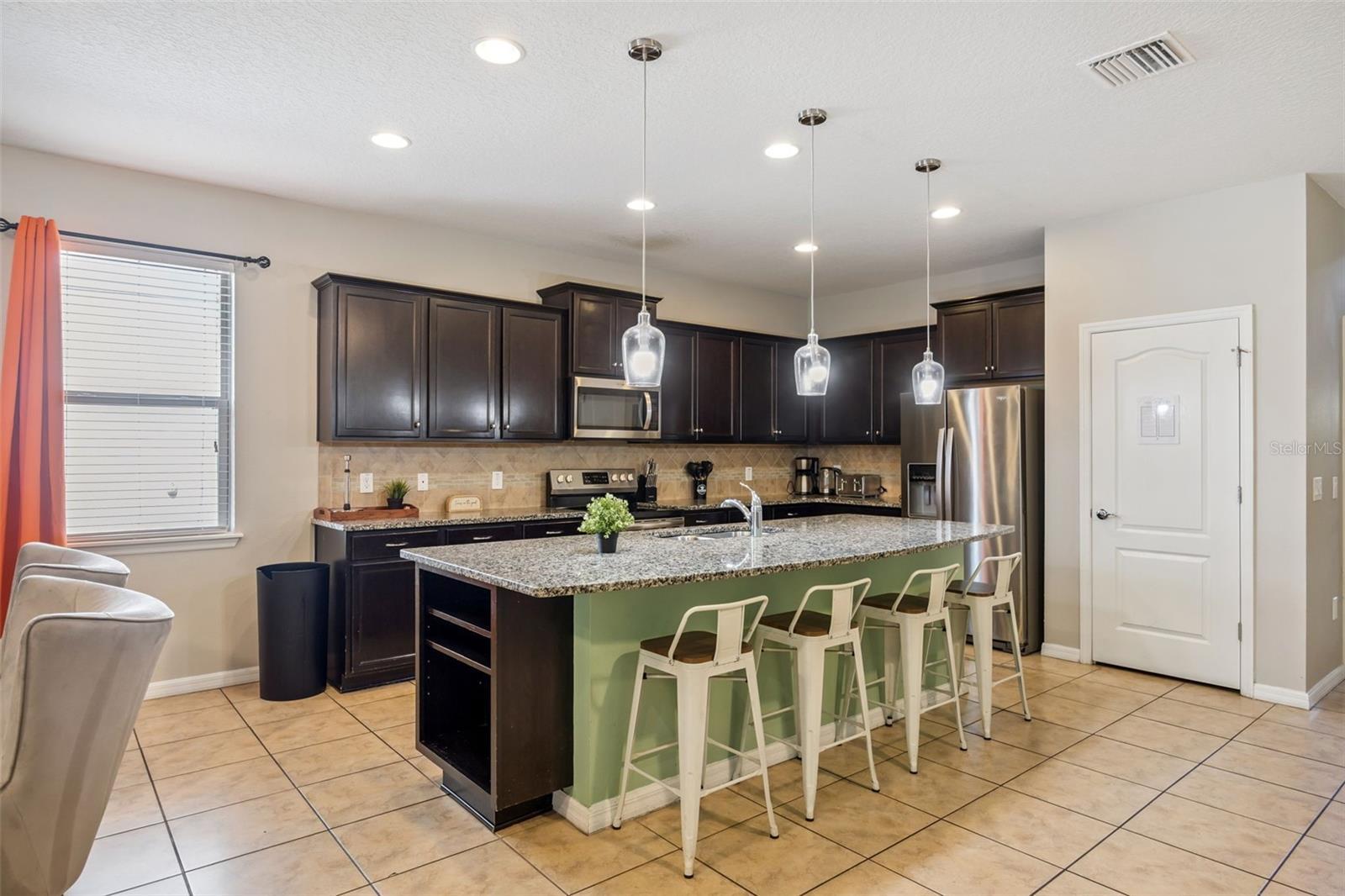 8875 QIN LOOP, KISSIMMEE, FL, 34747