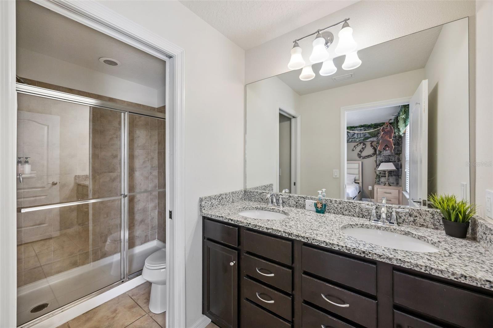 8875 QIN LOOP, KISSIMMEE, FL, 34747