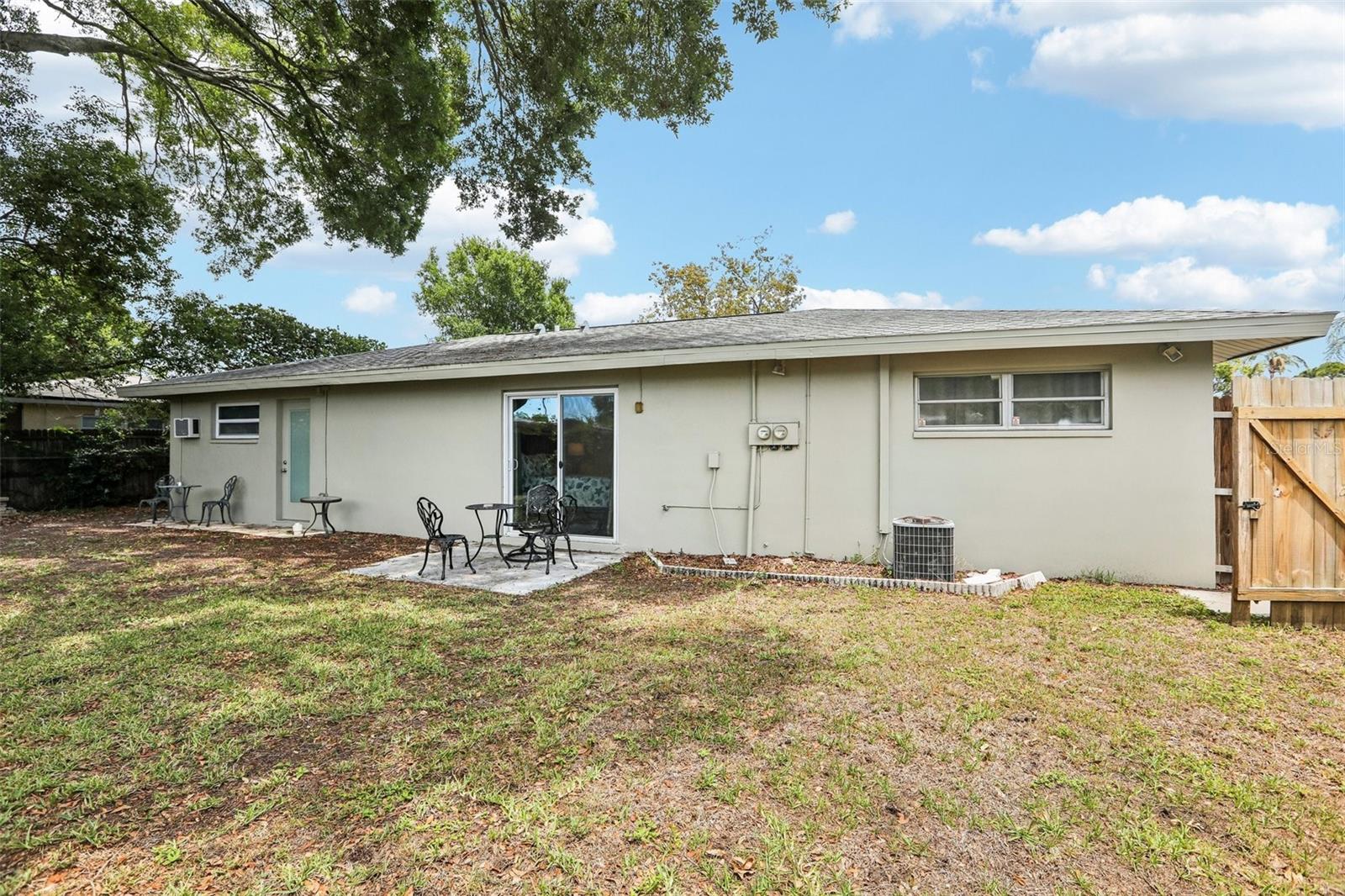 1104/1106 AMBLE LN, CLEARWATER, FL, 33755