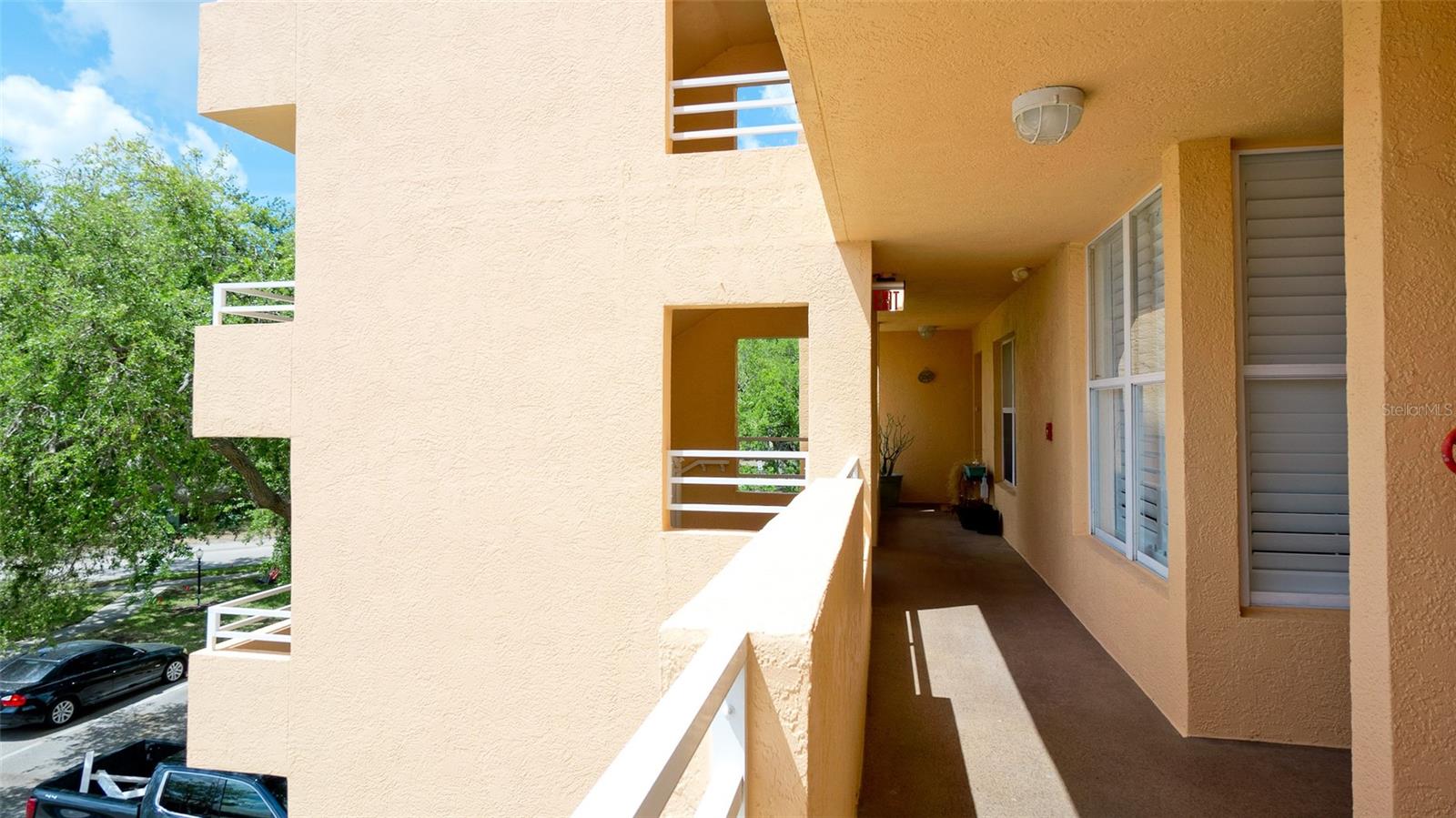 4570 PINEBROOK CIR #302, BRADENTON, FL, 34209