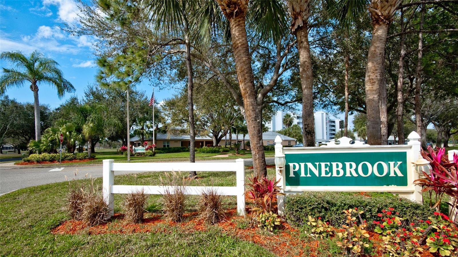 4570 PINEBROOK CIR #302, BRADENTON, FL, 34209
