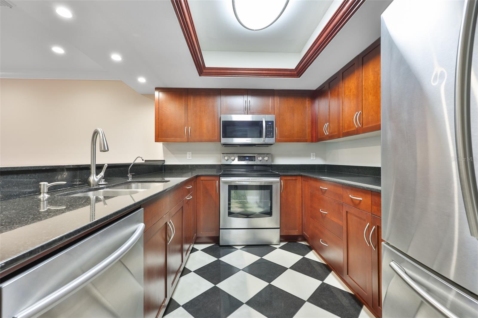 606 S GLEN AVE #10, TAMPA, FL, 33609