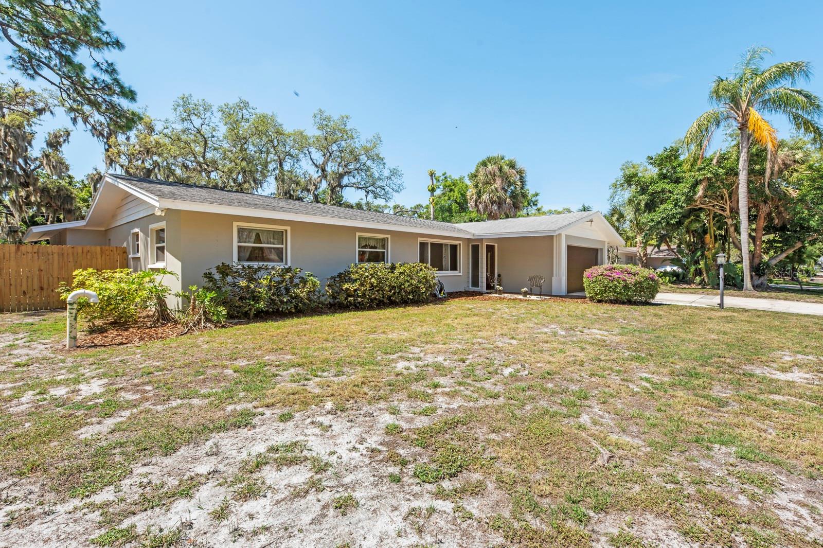 2352 PALM TER, SARASOTA, FL, 34231