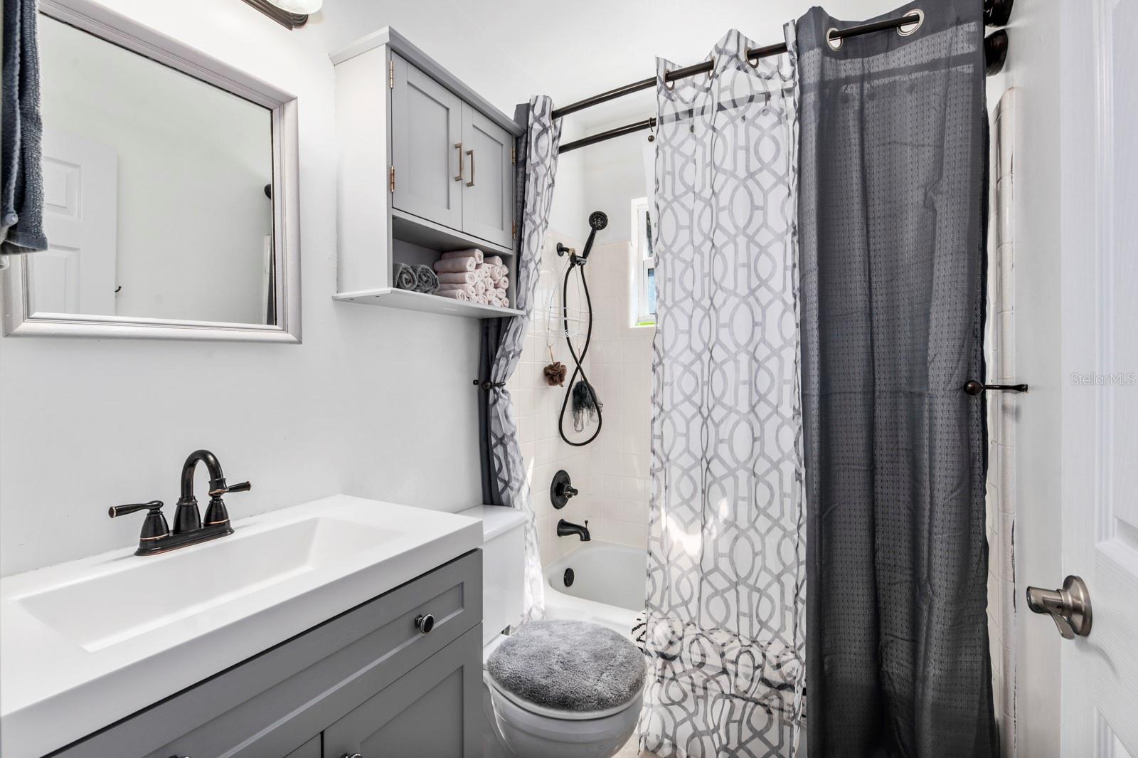 2352 PALM TER, SARASOTA, FL, 34231