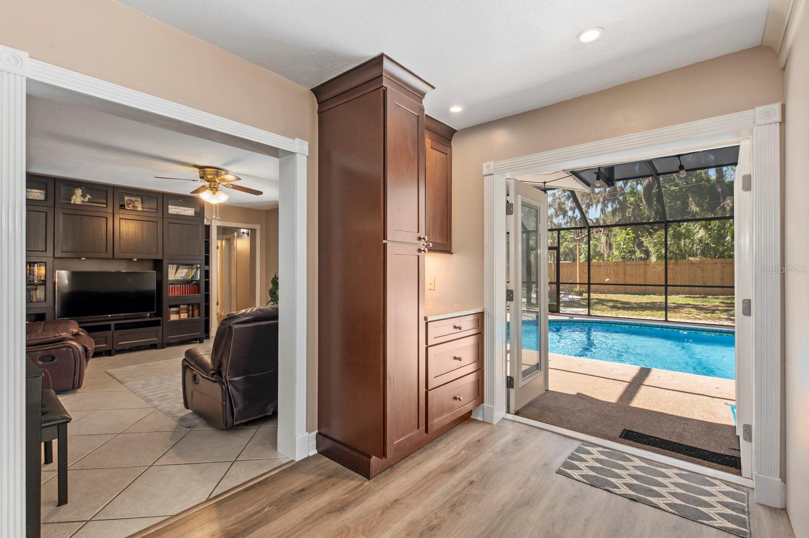 2352 PALM TER, SARASOTA, FL, 34231