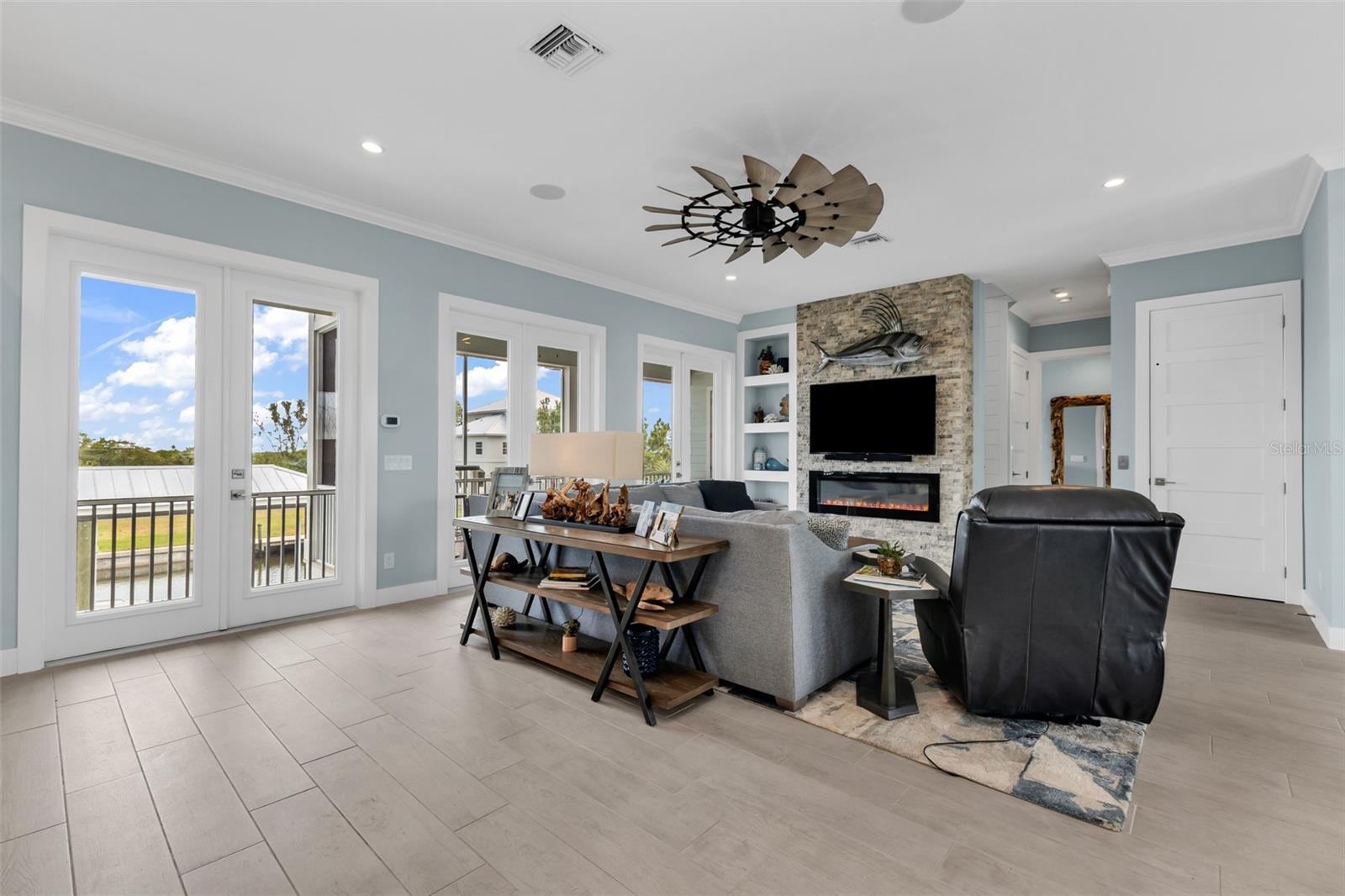 24216 YACHT CLUB BLVD, PUNTA GORDA, FL, 33955