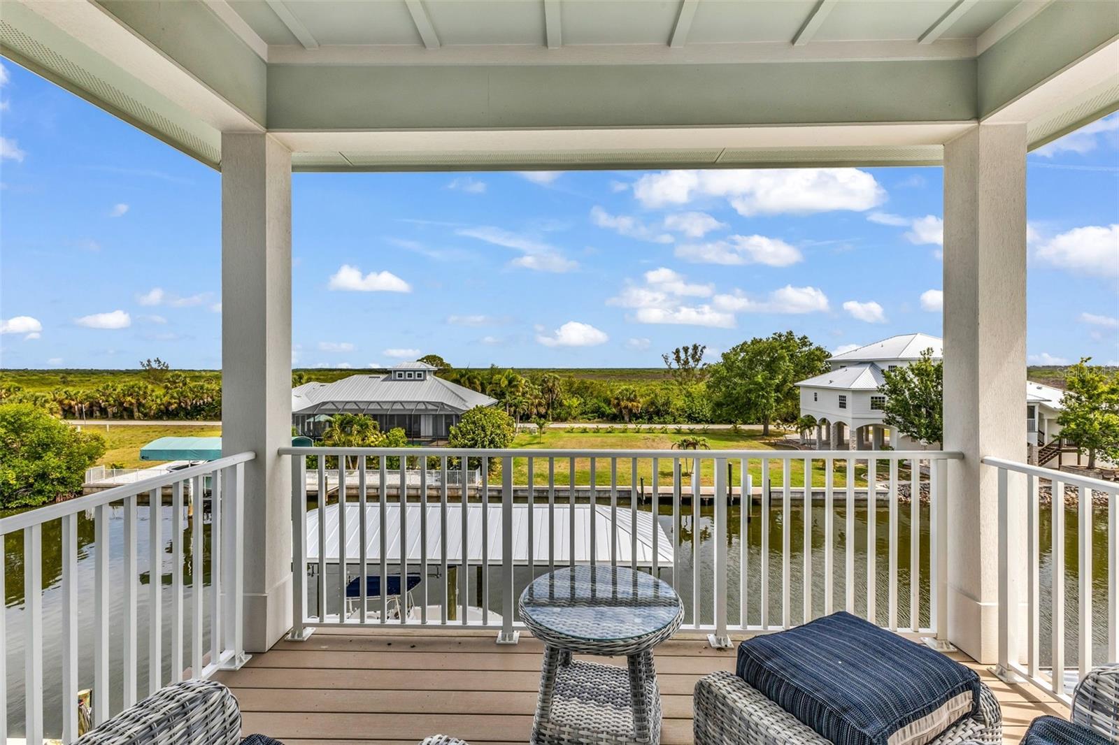 24216 YACHT CLUB BLVD, PUNTA GORDA, FL, 33955