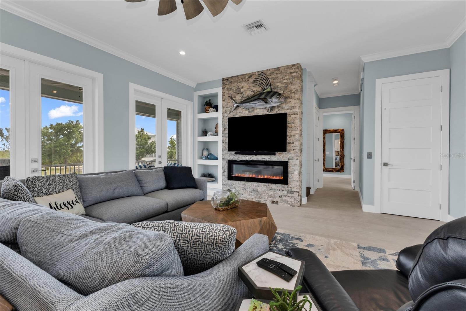 24216 YACHT CLUB BLVD, PUNTA GORDA, FL, 33955