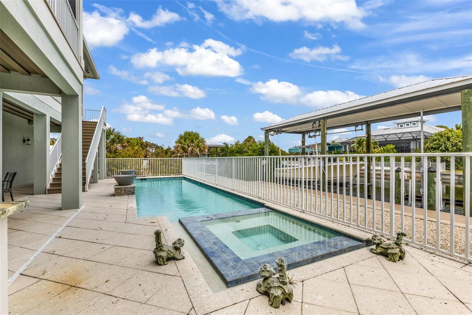 24216 YACHT CLUB BLVD, PUNTA GORDA, FL, 33955