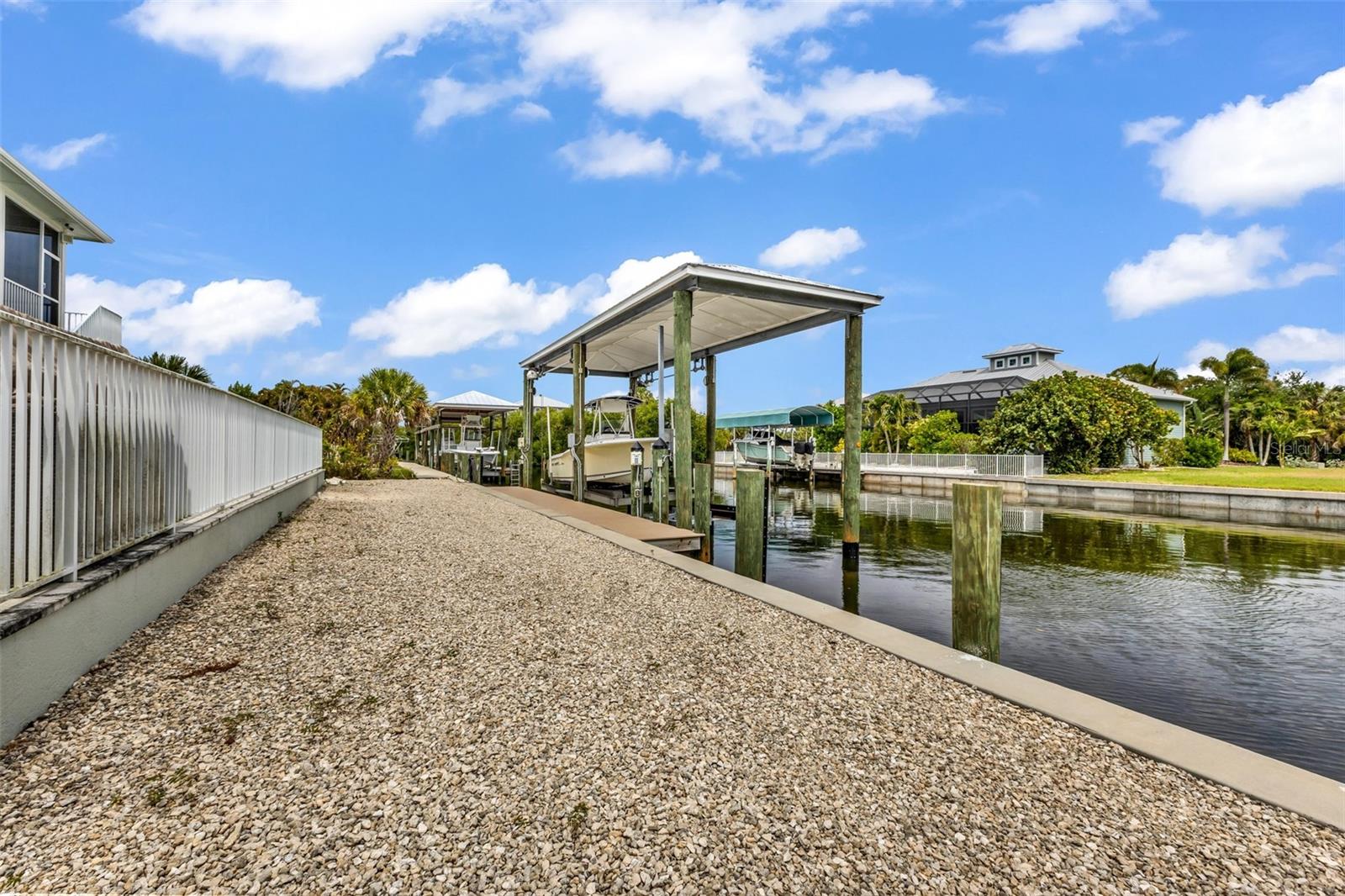 24216 YACHT CLUB BLVD, PUNTA GORDA, FL, 33955