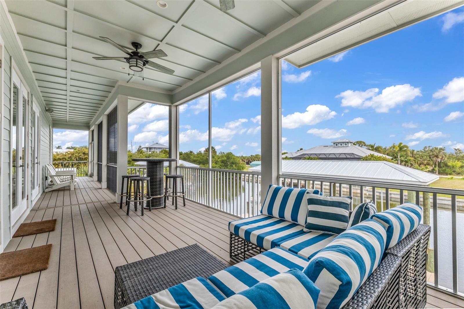 24216 YACHT CLUB BLVD, PUNTA GORDA, FL, 33955