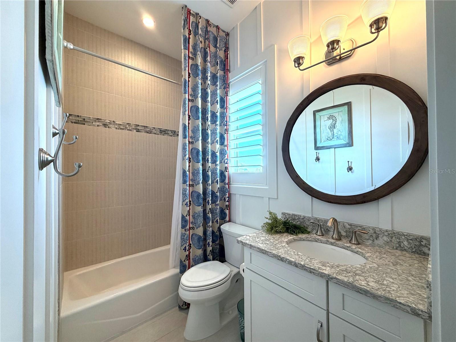 24216 YACHT CLUB BLVD, PUNTA GORDA, FL, 33955